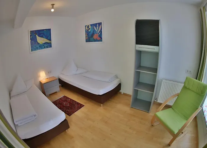 Moidl Ζόλντεν