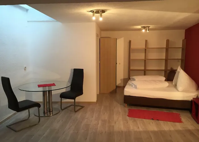 Moidl * Ζόλντεν